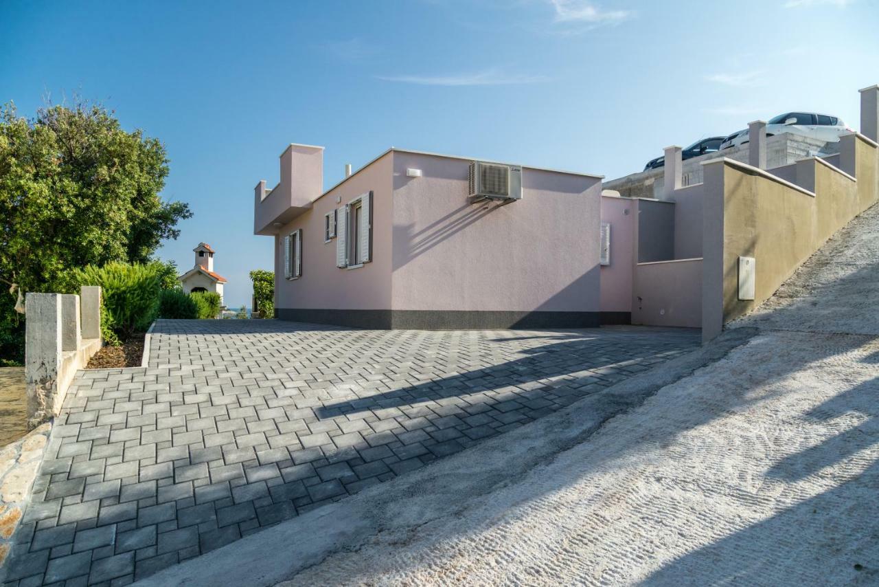 Apartment Goga Sevid Bagian luar foto